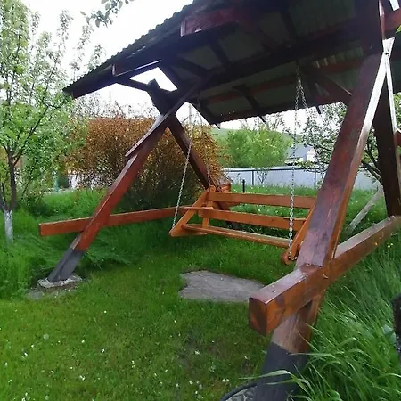 Pid Goroyu Гостевой дом Chorna Tysa